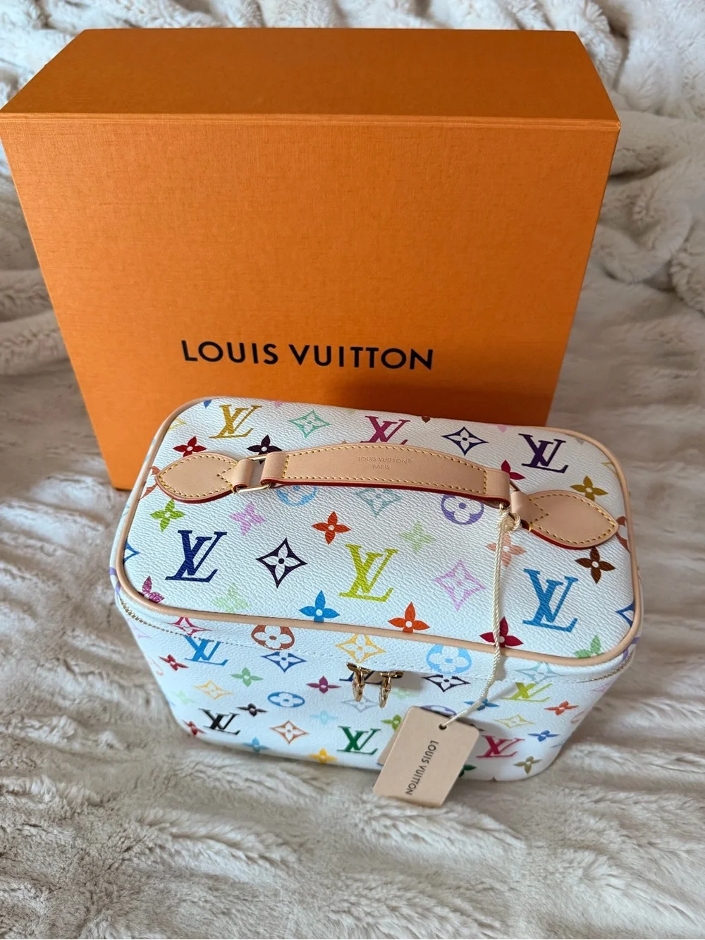 Louis Vuitton iconic louis